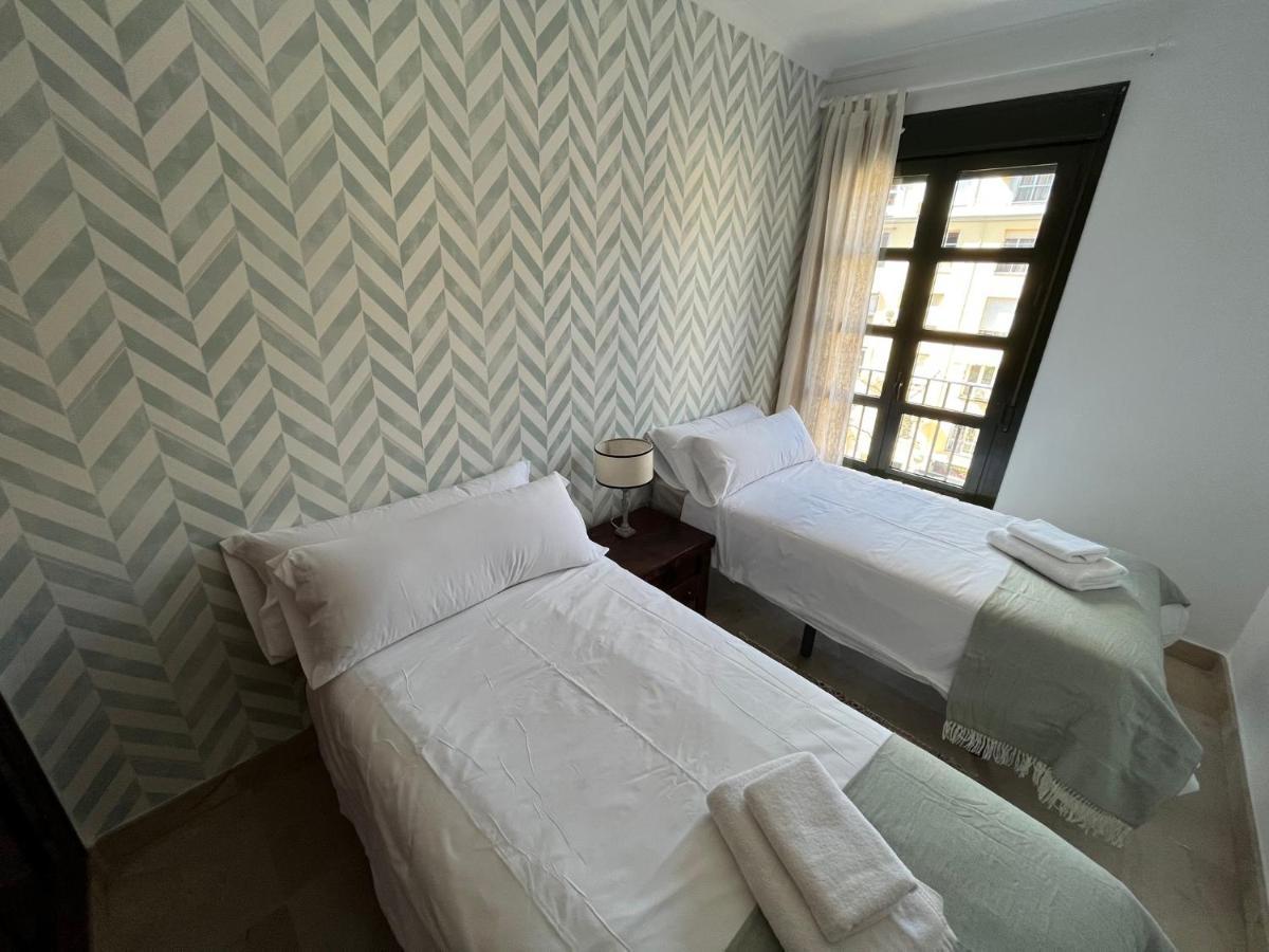 Amador Apartamento Familiar Centro Parking Amador De Los Rios 세비야 외부 사진